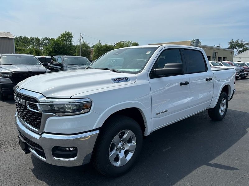 2025 RAM 1500 Big Horn Crew Cab 4x4 5