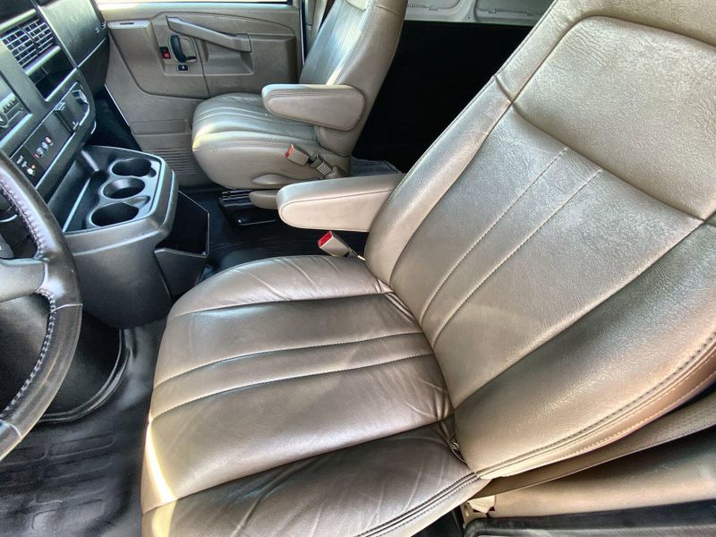 Used 2023 Chevrolet Express Cargo Van Work VanImage 18