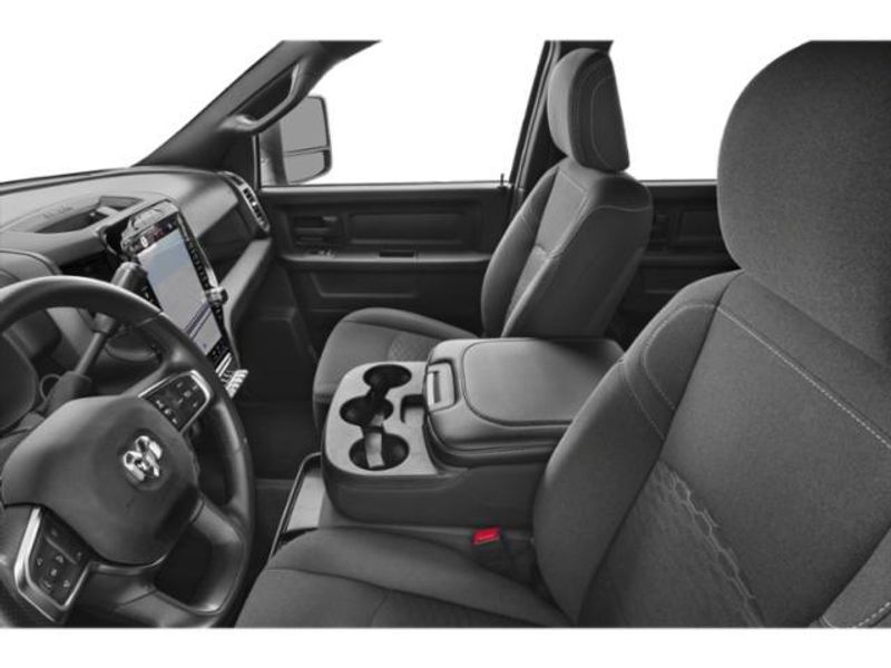 2026 RAM 2500 Black Express Crew Cab 4x4 6'4' Box