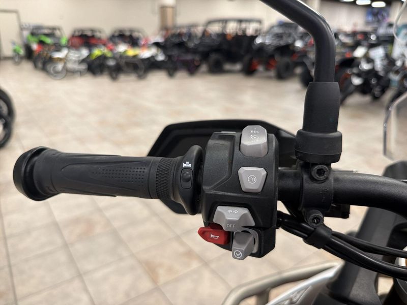 Used 2025 Triumph Tiger 900 Rally Pro Image 22