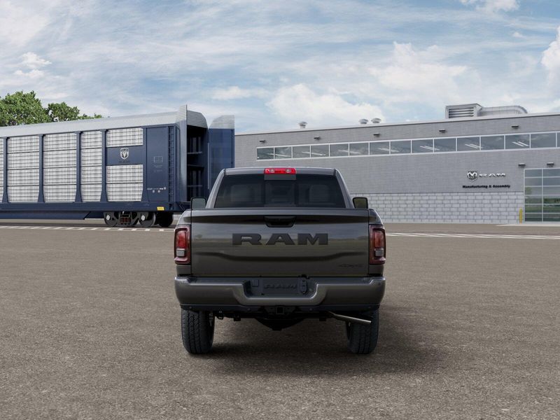 New 2026 RAM 2500 Black Express Crew Cab 4x4 6