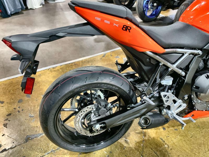 New 2026 Suzuki GSX-8R Image 14