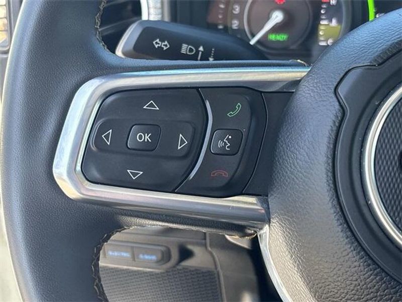 2024 Jeep Wrangler Sahara 4xe photo 22