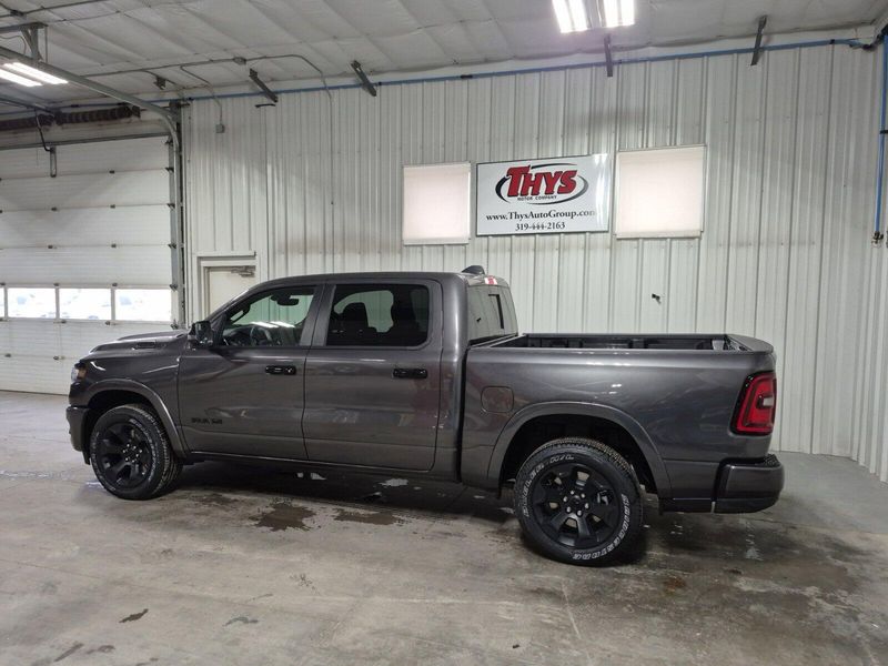 2025 RAM 1500 Big Horn Crew Cab 4x4 5