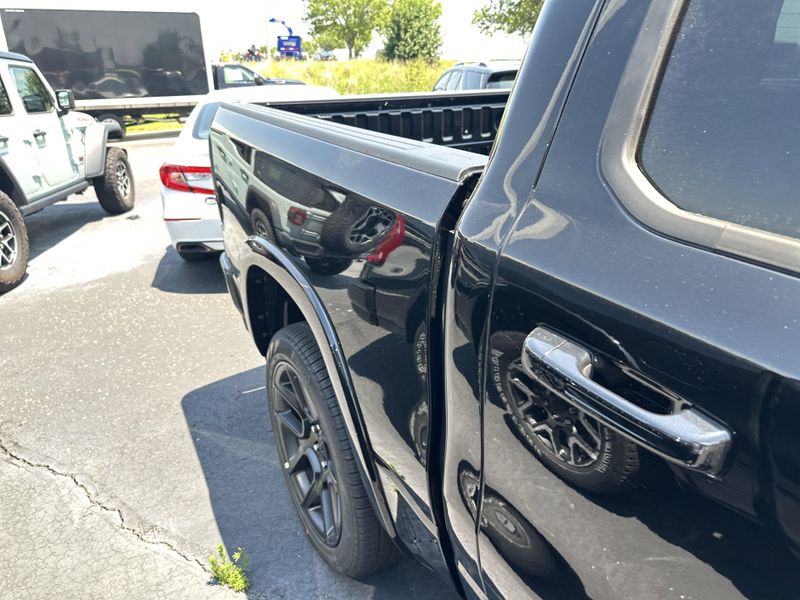 New 2025 RAM 1500 Laramie Crew Cab 4x4 5