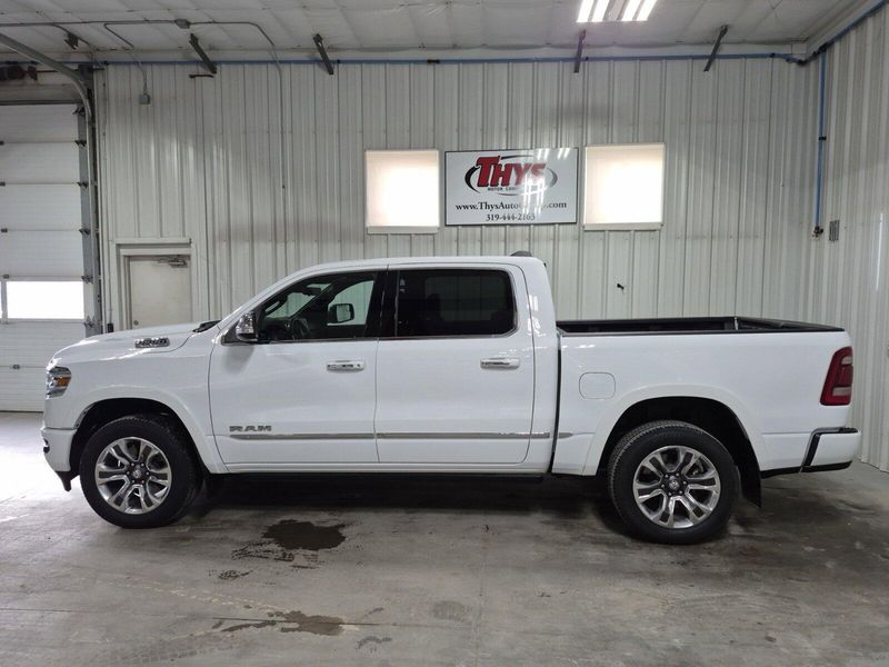 2022 RAM 1500 LimitedImage 21