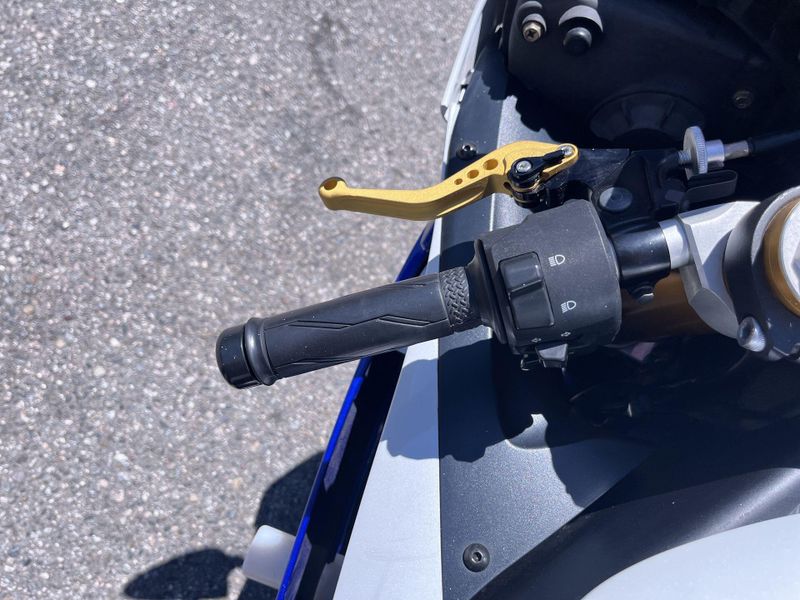 Used 2014 Yamaha YZF-R6 CA Image 21