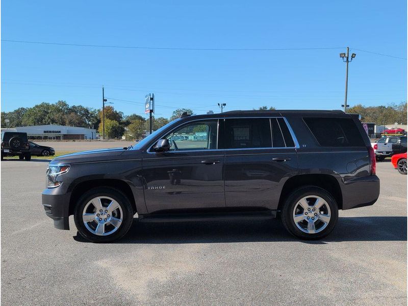 Used 2017 Chevrolet Tahoe LTImage 2