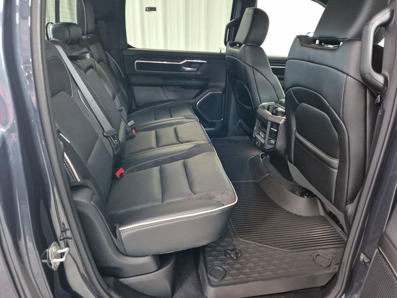 2025 RAM 1500 Laramie Crew Cab 4x4 5