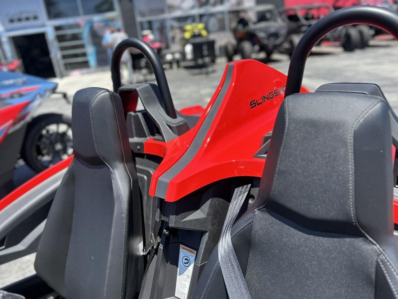 New 2025 Polaris SLINGSHOT S AUTODRIVE Image 17