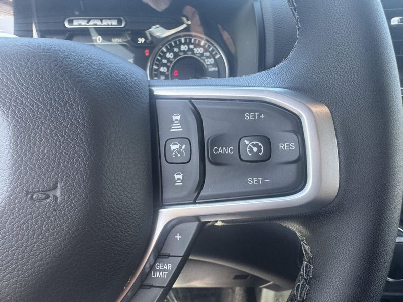 2025 RAM 1500 Big HornImage 20