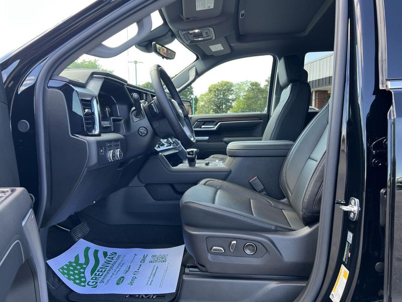 2026 Gmc Sierra 1500 Denali photo 15