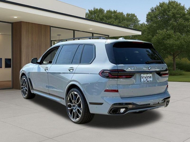 New 2026 BMW X7 xDrive40iImage 12