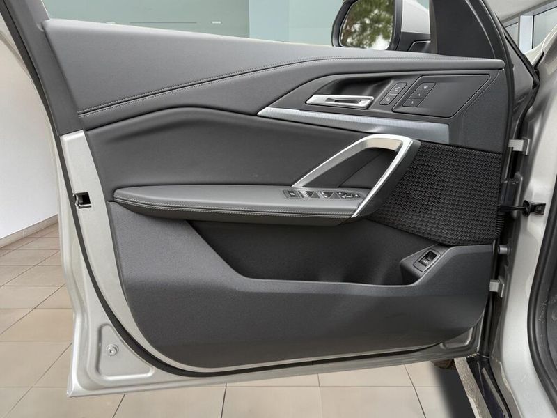 2025 BMW X1 xDrive28iImage 18