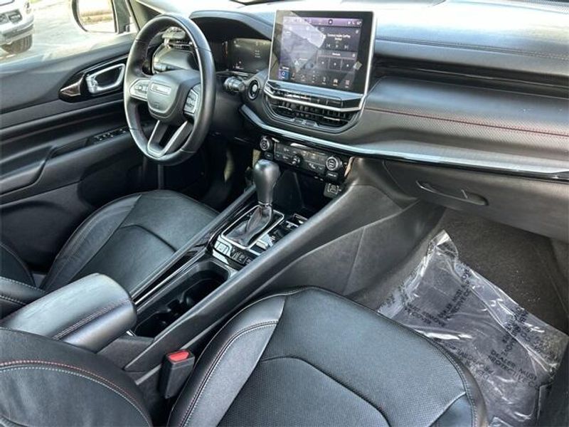 Used 2022 Jeep Compass TrailhawkImage 13