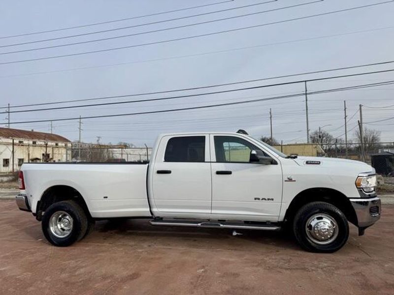 Used 2022 RAM 3500 TradesmanImage 4