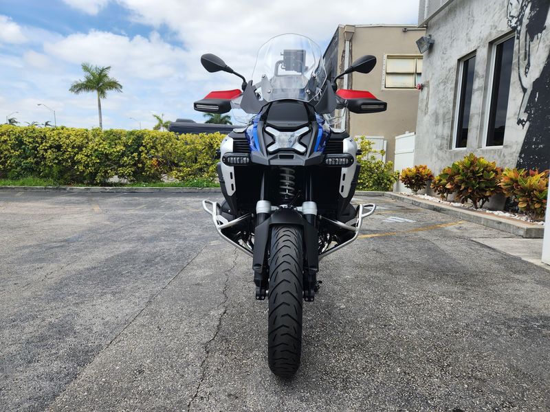 2025 BMW R 1300 GS AdventureImage 2