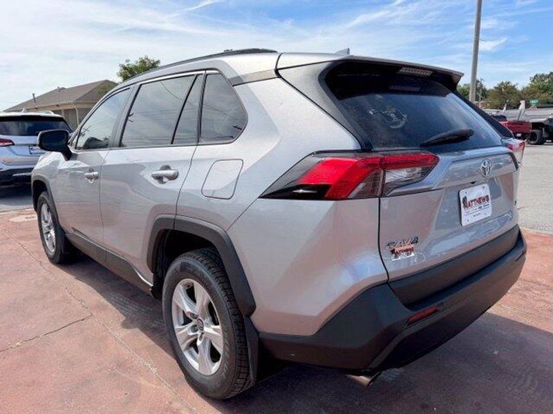 Used 2019 Toyota RAV4 XLEImage 7