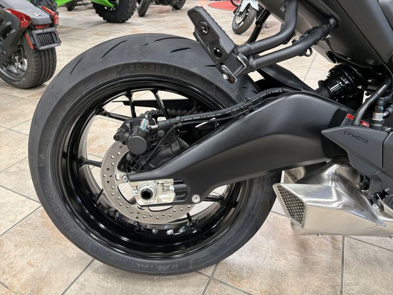 New 2026 CFMOTO 675NK Image 22