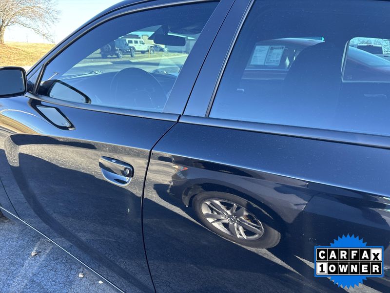 Used 2020 Dodge Charger SXTImage 12