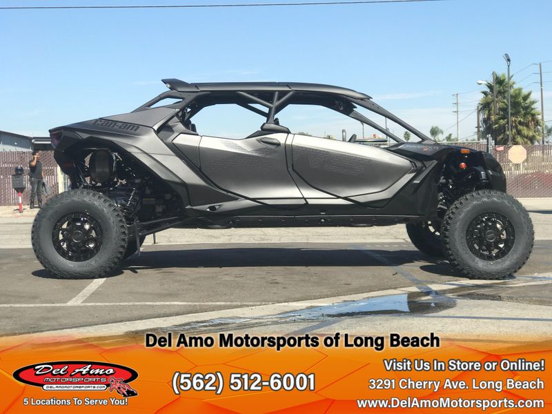 2025 Can-Am MAVERICK R MAX X RS WITH SMART-SHOX 999T DCTImage 3