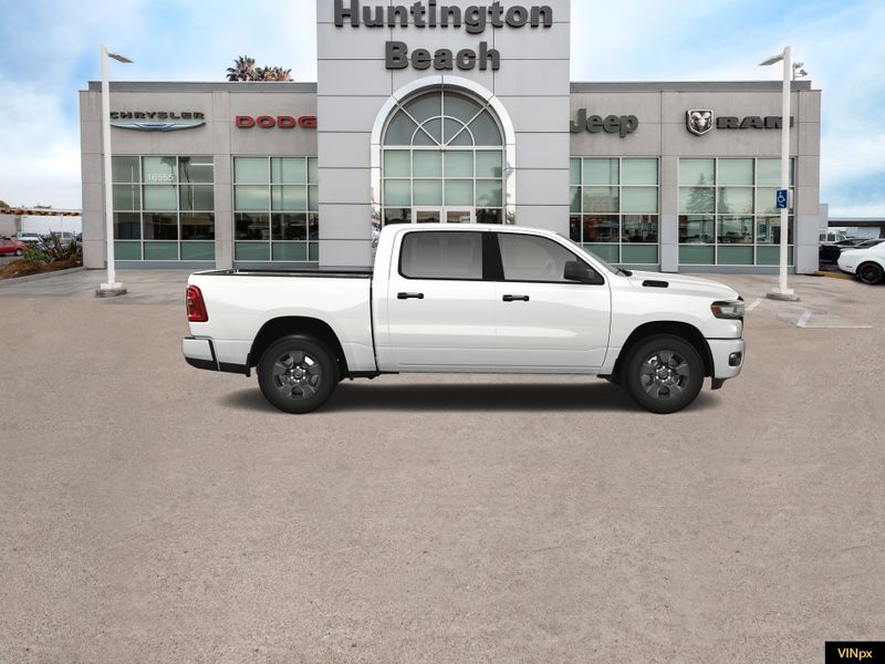 2025 RAM 1500 Tradesman Crew Cab 4x2Image 9