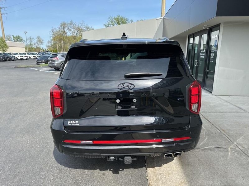 2024 Hyundai Palisade Calligraphy Night EditionImage 6