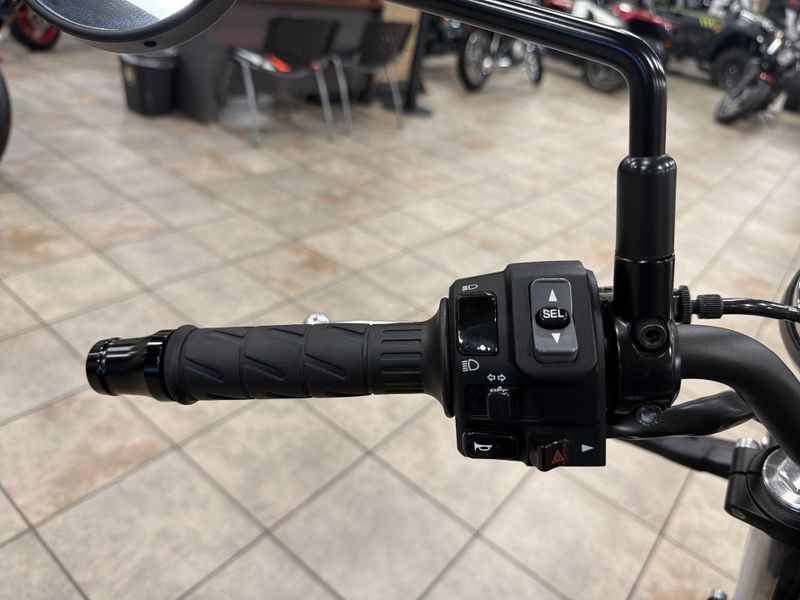 Used 2024 Kawasaki Z650RS ABS Image 19