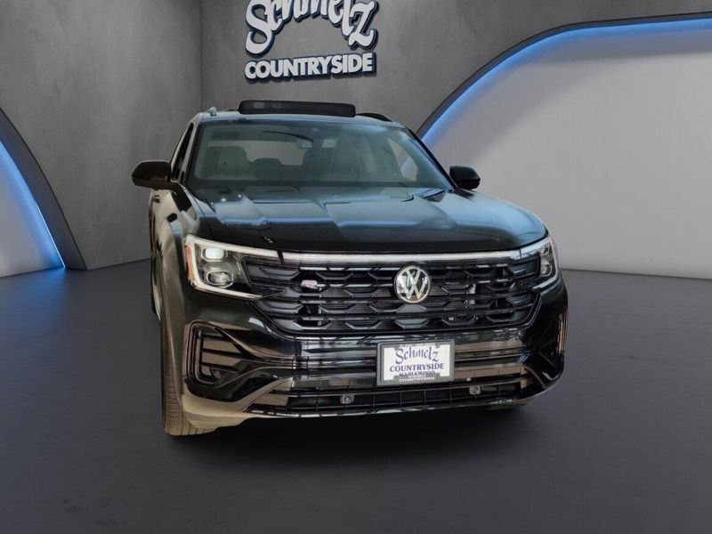 Used 2026 Volkswagen Atlas Cross Sport SEL AWD R-Line Black w/Sunroof/NavImage 2