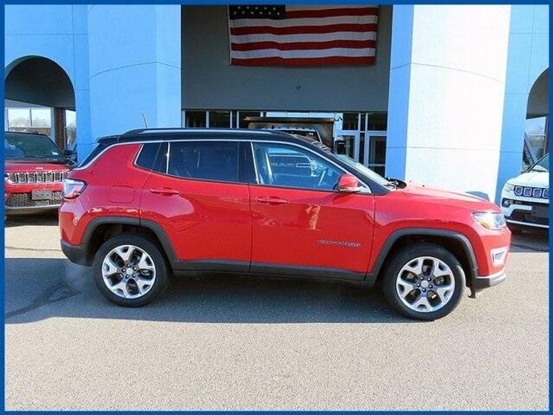 2021 Jeep Compass LimitedImage 2