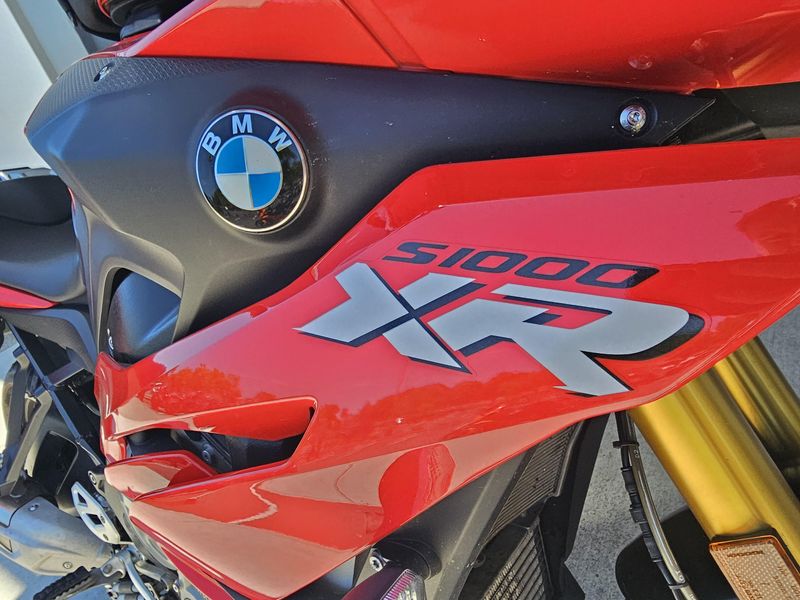 2016 BMW S 1000 XR