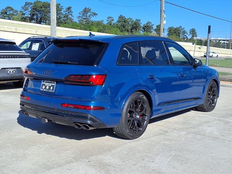 Used 2025 Audi SQ7 PrestigeImage 7