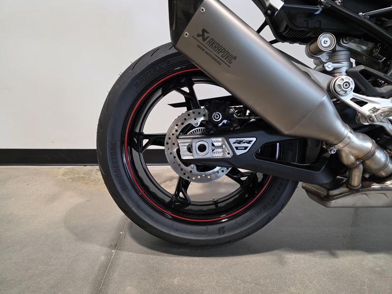 2025 BMW S 1000 RR
