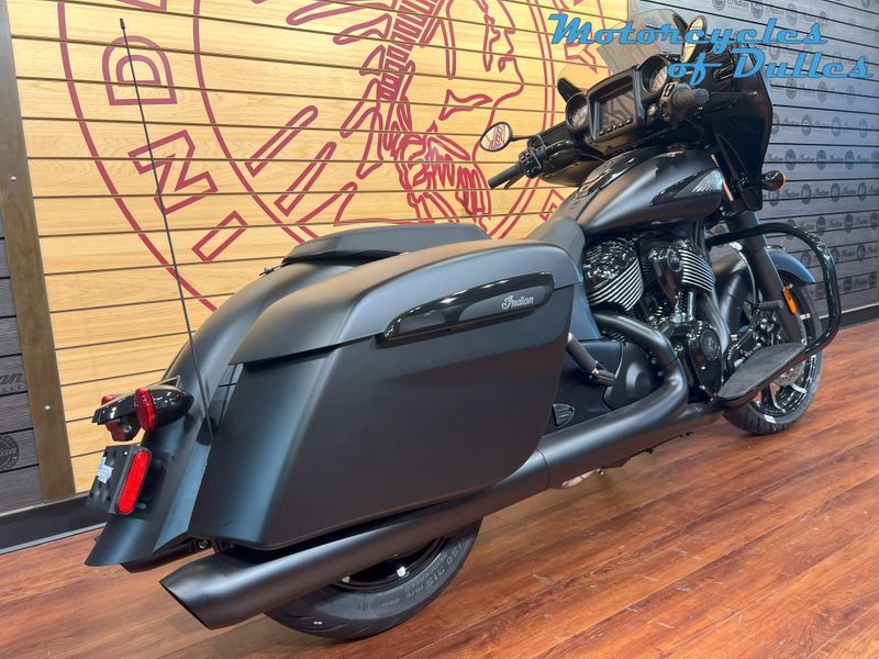 2024 Indian Motorcycle Chieftain Dark Horse Image 9