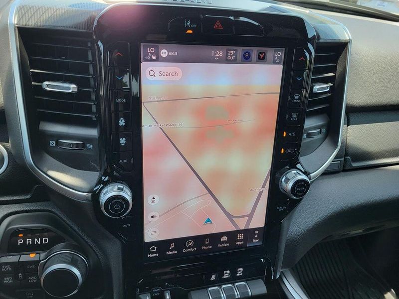 2025 RAM 1500 Lone Star Crew Cab 4x4 5
