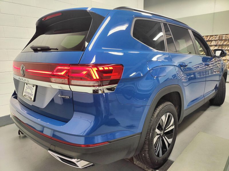 Used 2025 Volkswagen Atlas SE 4-Motion AWDImage 10