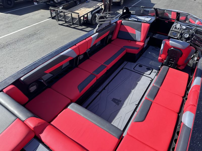 NEW 2026 AXIS T250 Image 16