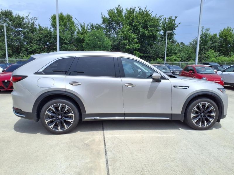 2024 Mazda CX-90 PHEV PremiumImage 11
