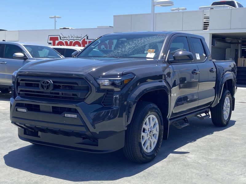 New 2025 Toyota Tacoma SR5Image 6