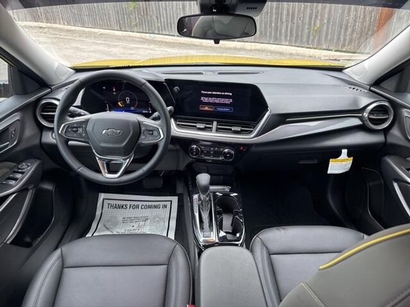 2025 Chevrolet Trax ACTIV photo 15