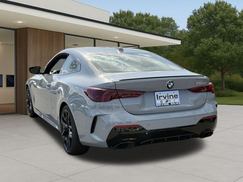 New 2026 BMW 4 Series M440iImage 10