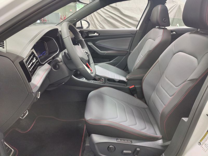 2025 Volkswagen Jetta GLI Autobahn w/Sunroof & Beats AudioImage 12