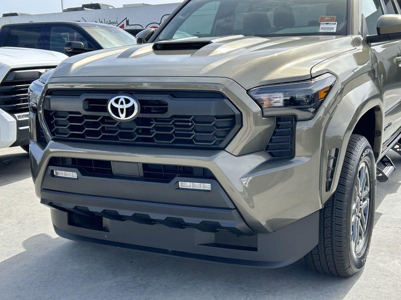 2024 Toyota Tacoma TRD SportImage 7