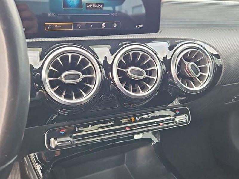 2021 Mercedes Benz A 220 4MATIC photo 29