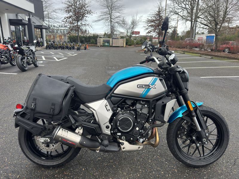 2024 CFMOTO CLX 700 - ZEHPHYR BLUE 