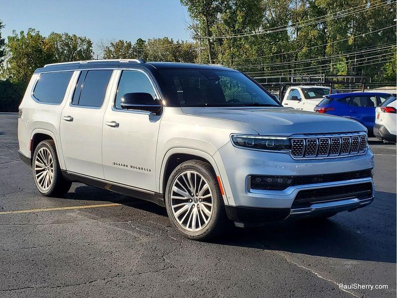 2024 Jeep Grand Wagoneer L III photo 19
