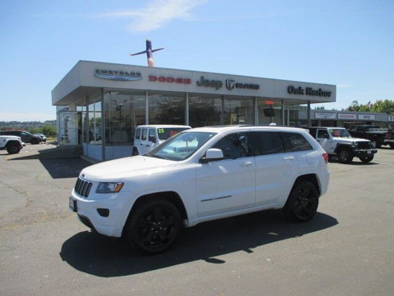 2015 Jeep Grand Cherokee AltitudeImage 1