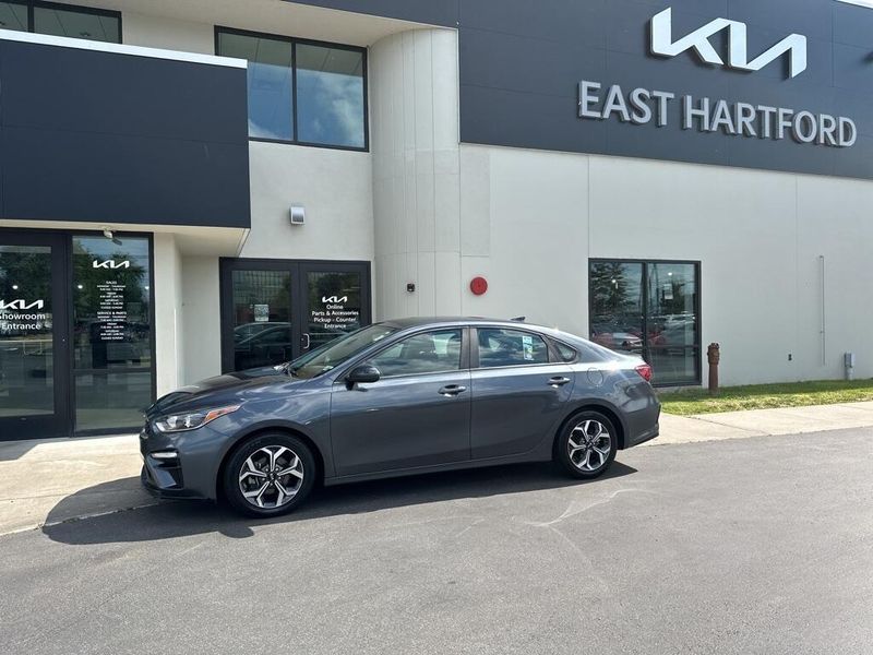 2019 Kia Forte LXSImage 1