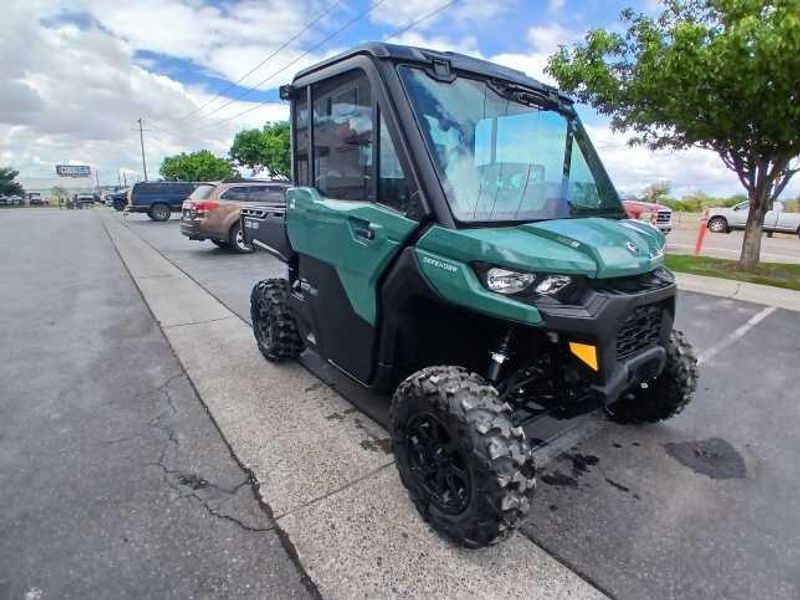 2025 Can-Am DEFENDER DPSCAB HD9 