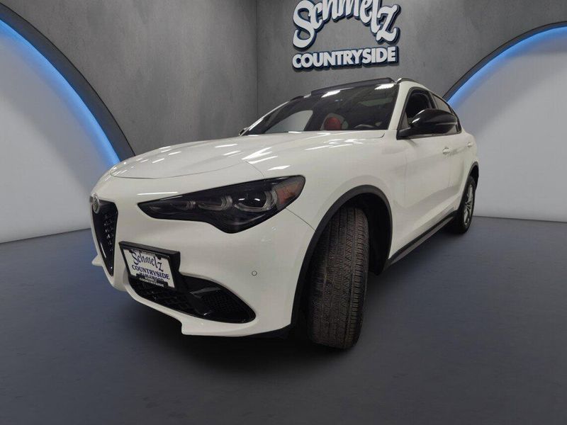 Used 2024 Alfa Romeo Stelvio Sprint AWD w/Sunroof/NavImage 11